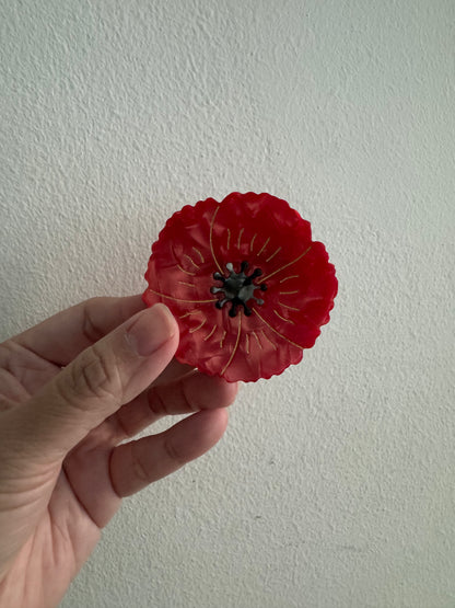 Poppy Mini Claw Clip by Veronique