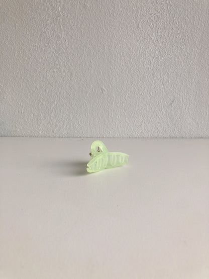 Mini Loop Hair Claw in Mint by Veronique