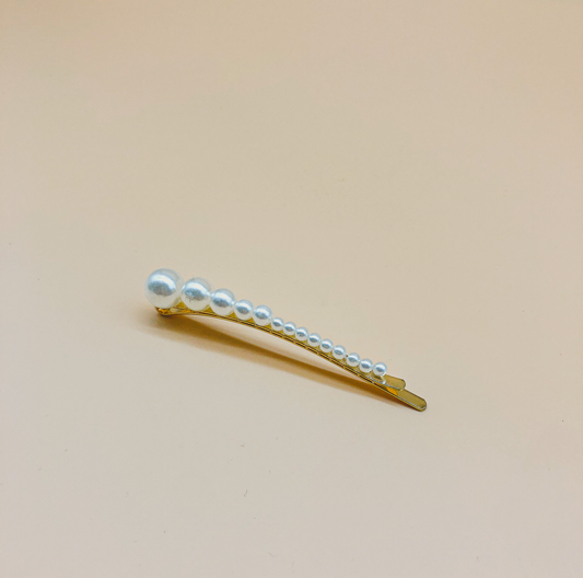 Ascending Pearl Pin by Veronique